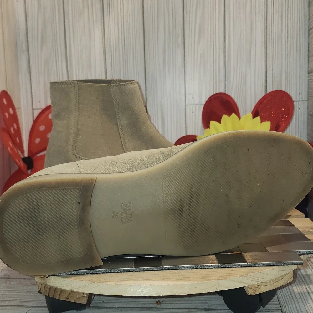 Zara Beige‎ Sole Footwear